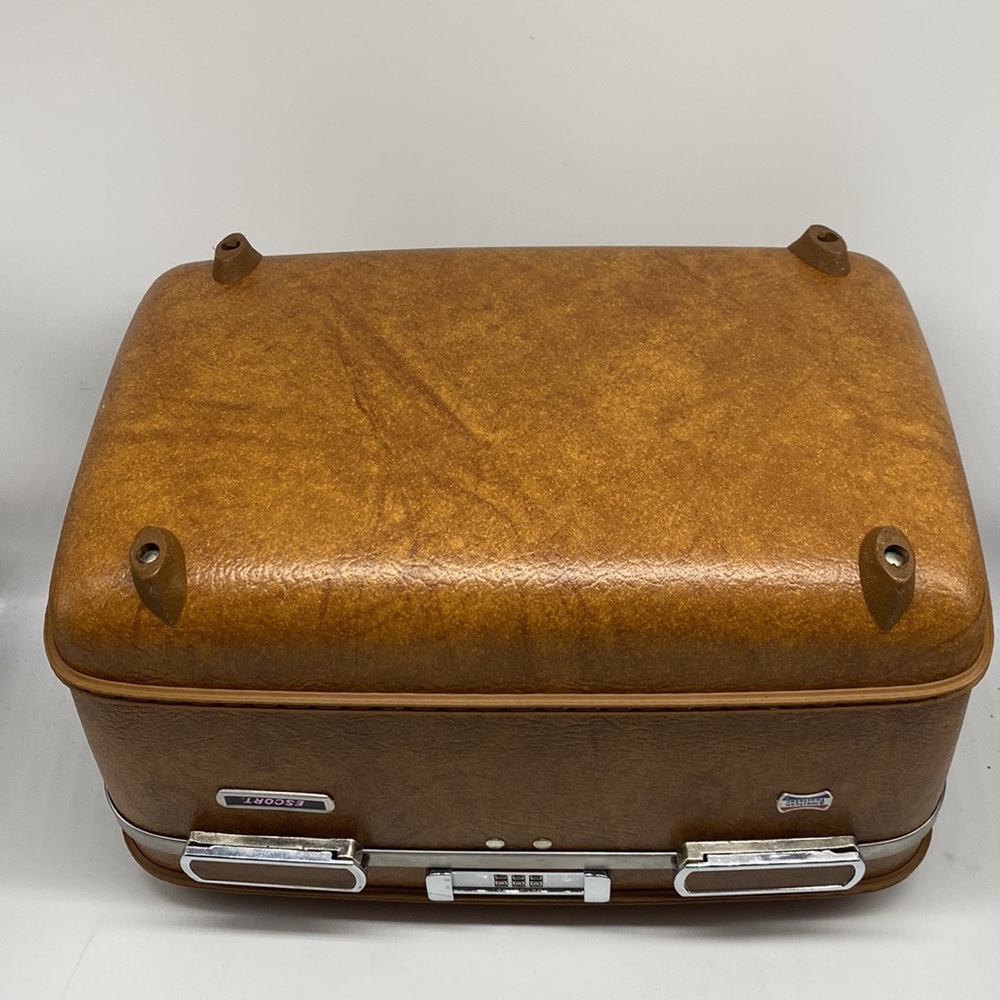 Vintage American Tourister Train Case Cosmetic Hard Case Luggage - Picture 13 of 15